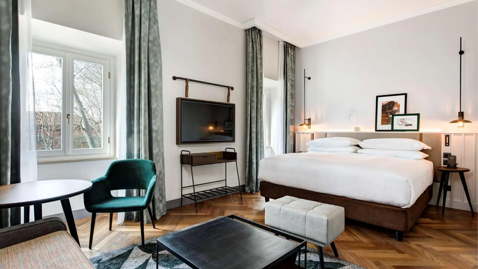 Doubletree By Hilton Rome Monti Hotel