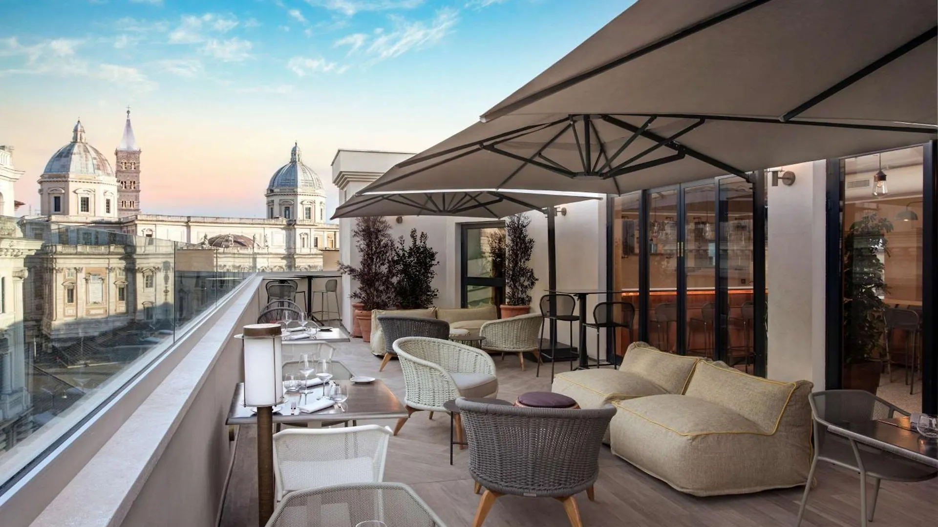 Hotel Doubletree By Hilton Rome Monti