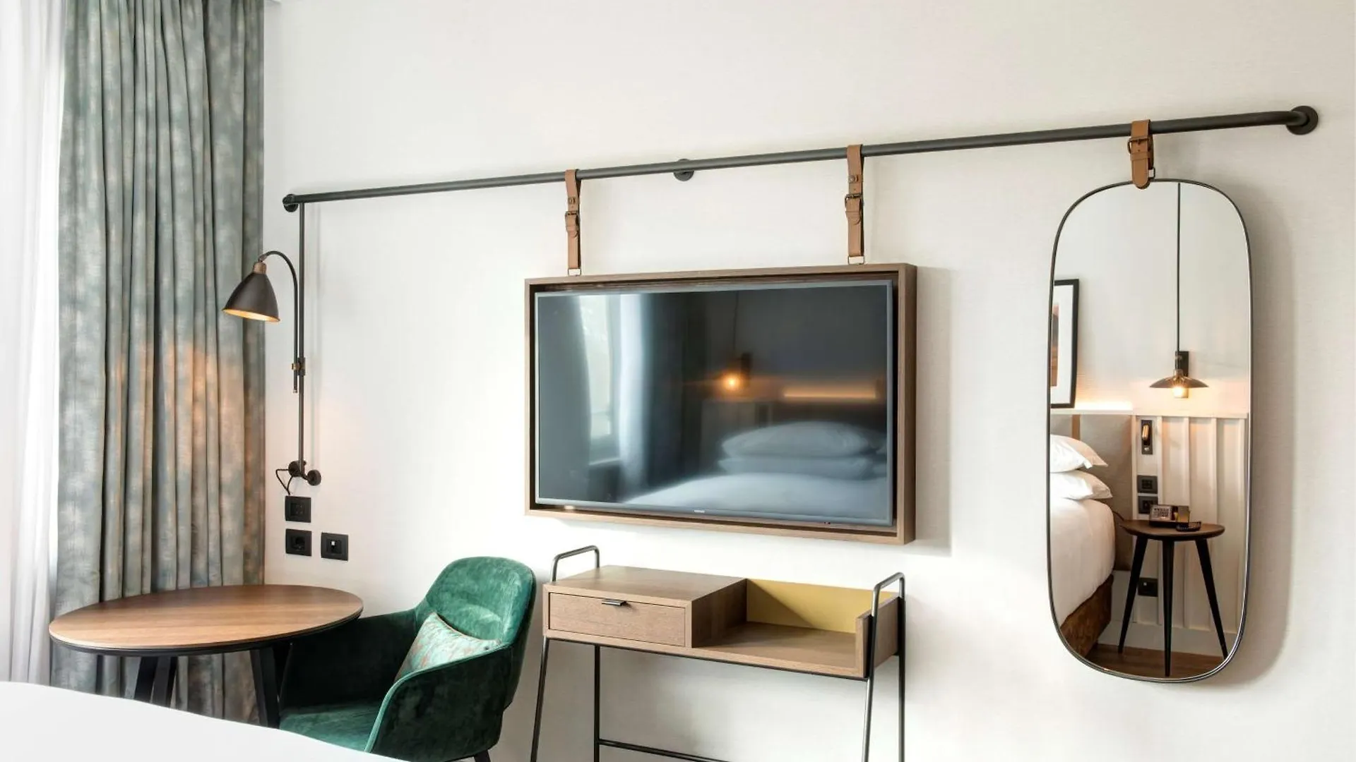 Hotel Doubletree By Hilton Rome Monti
