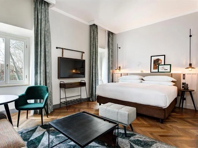 Doubletree By Hilton Rome Monti Hotel